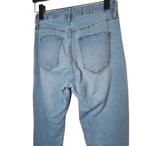 H&M |  Skinny High Waist Ankle Jeans - Picture 6 of 8